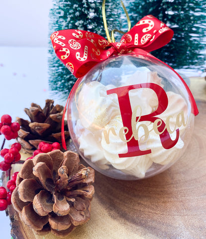 Christmas Ornament w/ Meringue (Suspiro)