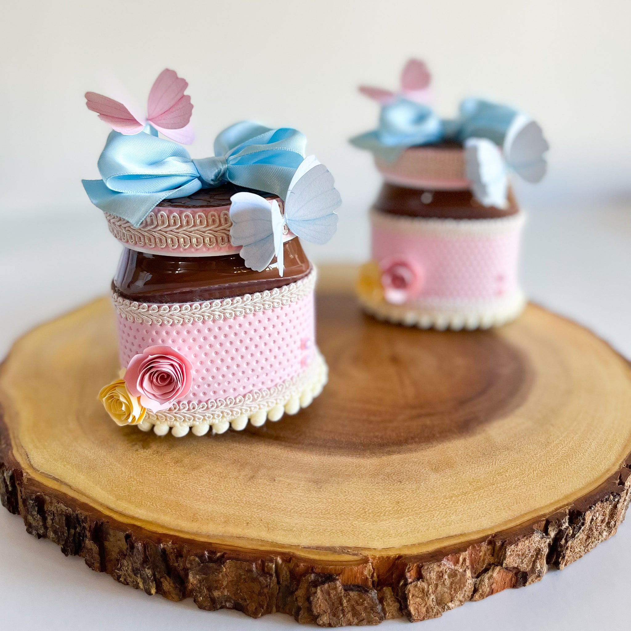 Flowers & Butterfly - Nutella